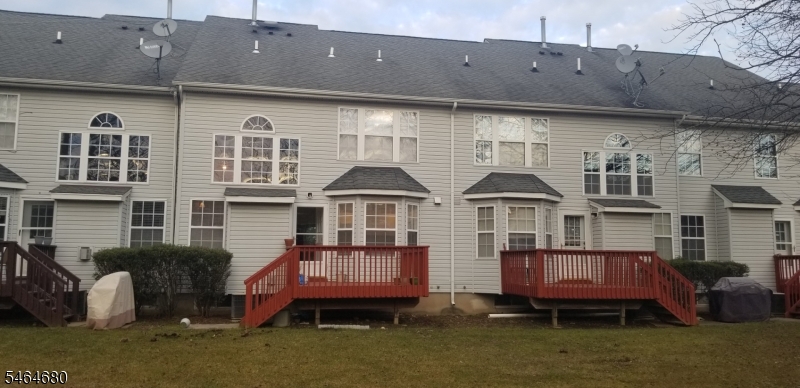 327 Hawthorne Road North Brunswick NJ 08902