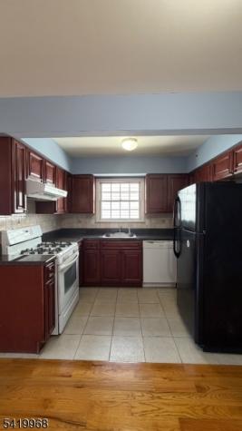 159 Lafayette Street Newark NJ 07105