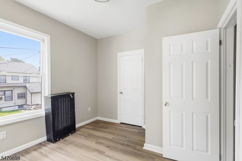 37 Mapes Avenue Newark NJ 07112