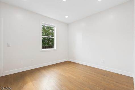 285 Lembeck Avenue Jersey City NJ 07305