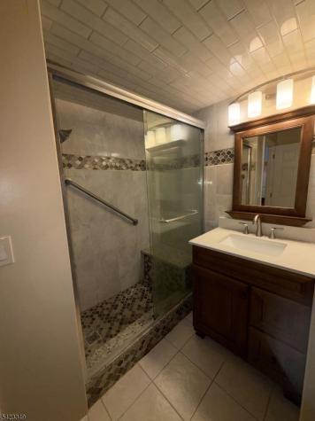 4201 Cleveland Lane Rockaway NJ 07866