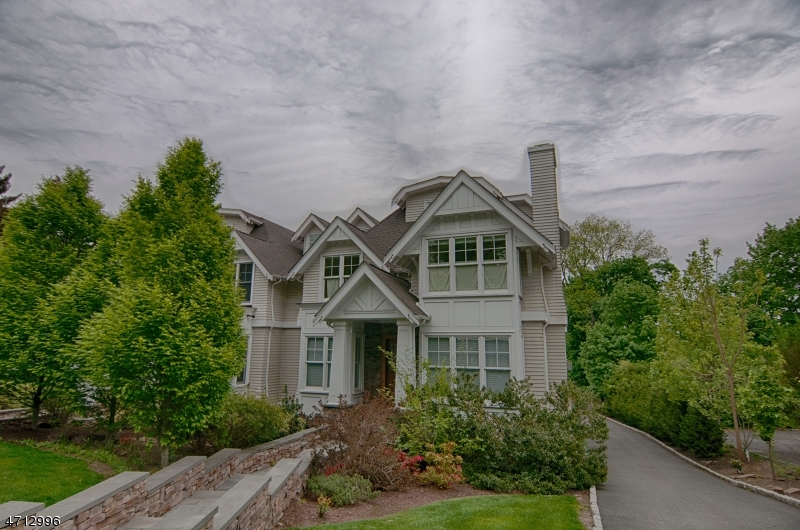 21 N Mountain Avenue Montclair NJ 07042