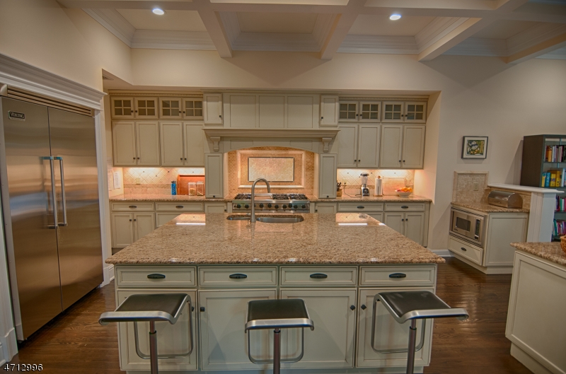 21 N Mountain Avenue Montclair NJ 07042