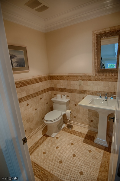 21 N Mountain Avenue Montclair NJ 07042
