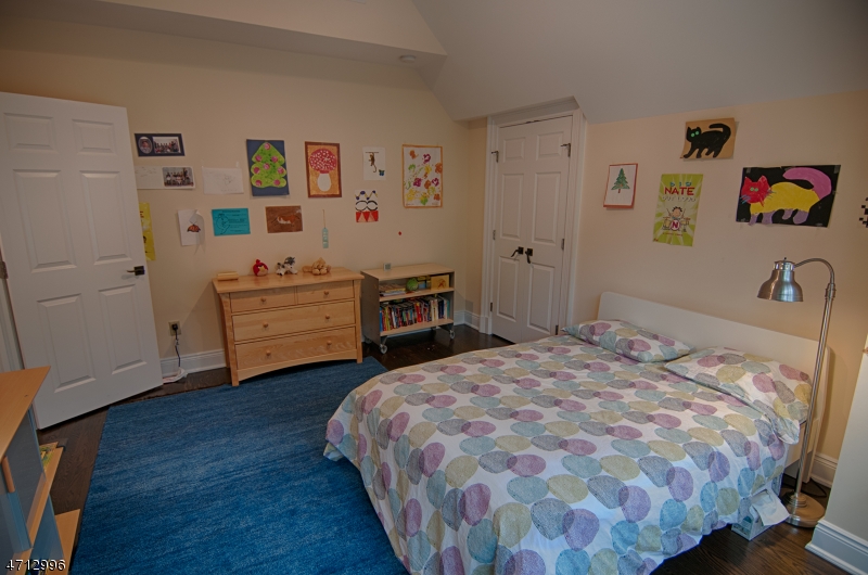 21 N Mountain Avenue Montclair NJ 07042