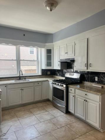291 Tremont Avenue East Orange NJ 07018