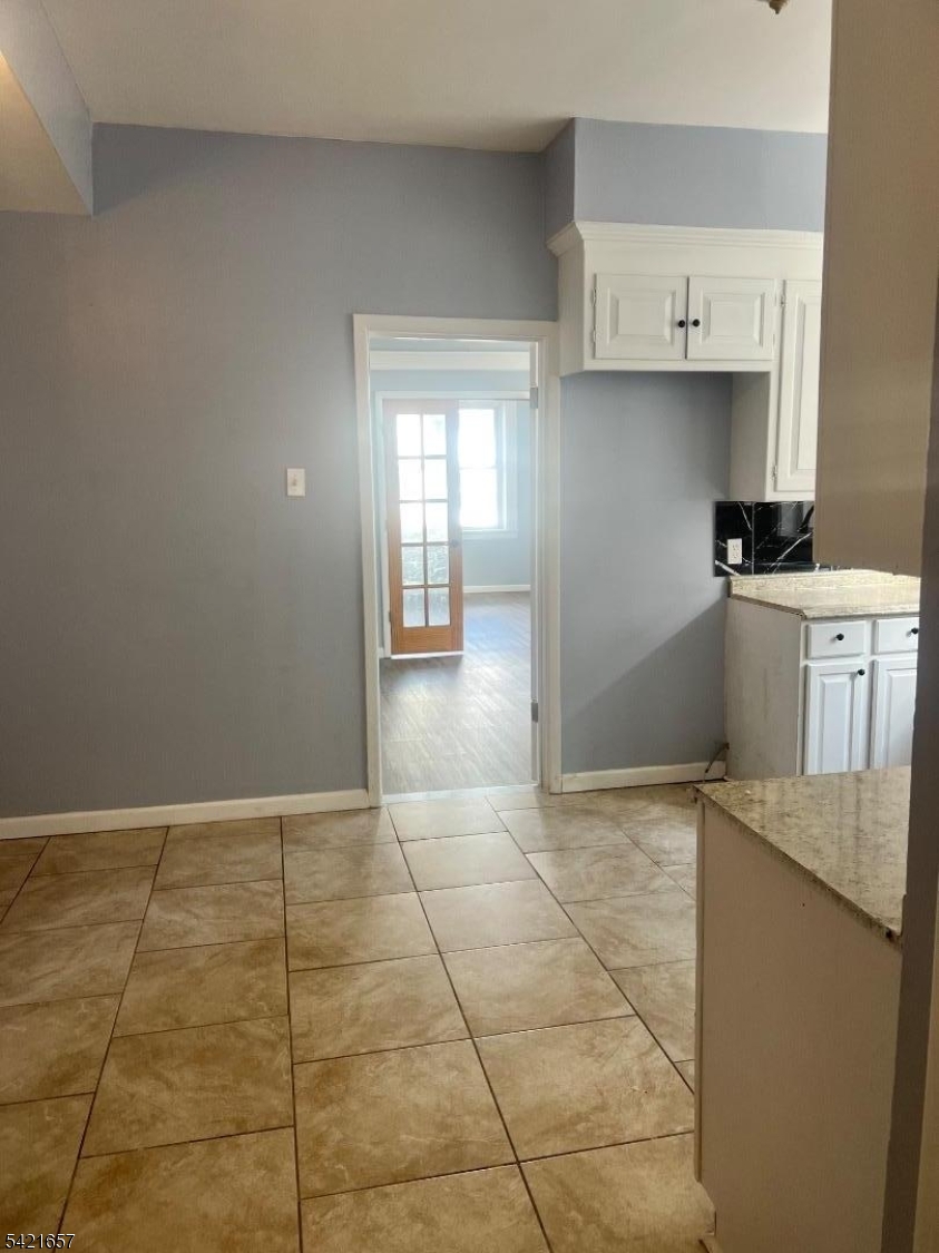 291 Tremont Avenue East Orange NJ 07018