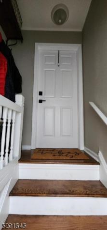 46 Cumberland Avenue 2nd Fl Verona NJ 07044