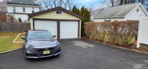 46 Cumberland Avenue 2nd Fl Verona NJ 07044