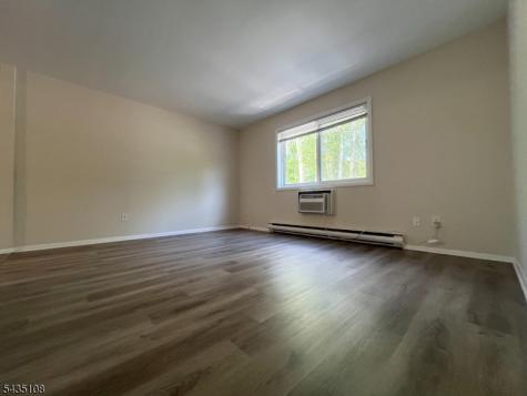 16 RT206 Byram NJ 07874
