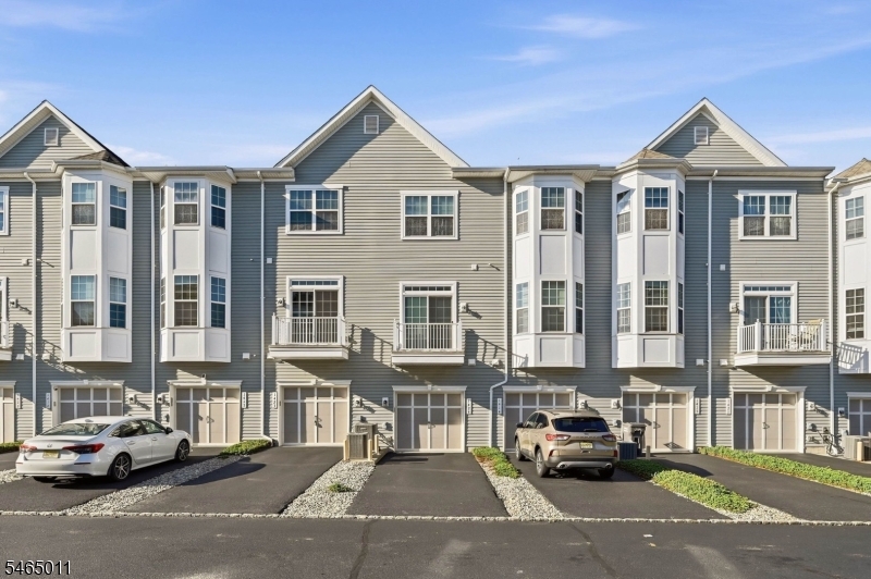 1424 Hudson Circle Highland Park NJ 08904