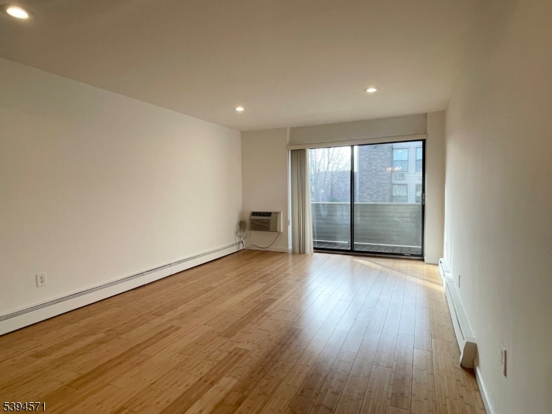 6 River Road Apt K Nutley NJ 07110