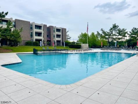6 River Road Apt K Nutley NJ 07110