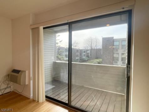 6 River Road Apt K Nutley NJ 07110