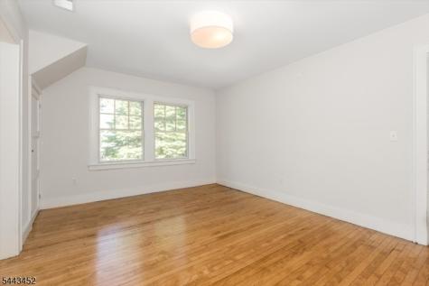 159 Forest Street Montclair NJ 07042