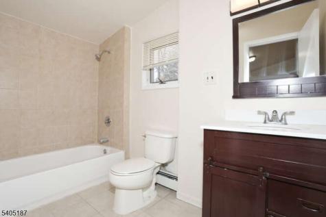 68 Mohawk Avenue Hawthorne NJ 07506