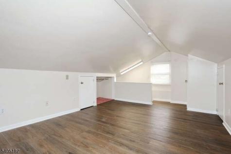 68 Mohawk Avenue Hawthorne NJ 07506