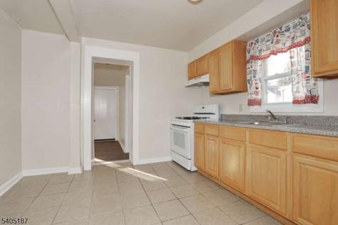 68 Mohawk Avenue Hawthorne NJ 07506