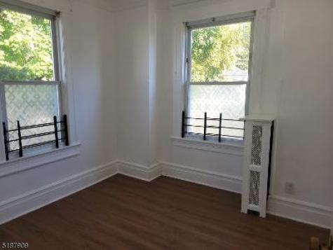 25 Kingsley Street West Orange NJ 07052