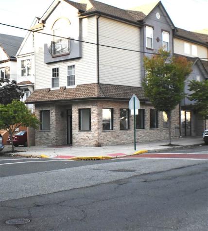 687 Avenue A Bayonne NJ 07002