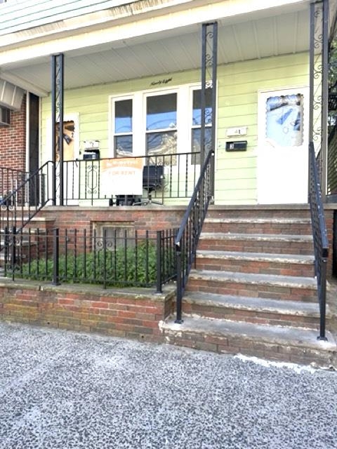98 Andrew Street Bayonne NJ 07002