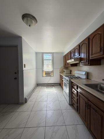 98 Andrew Street Bayonne NJ 07002