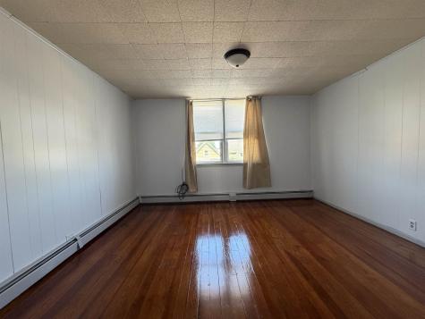 98 Andrew Street Bayonne NJ 07002