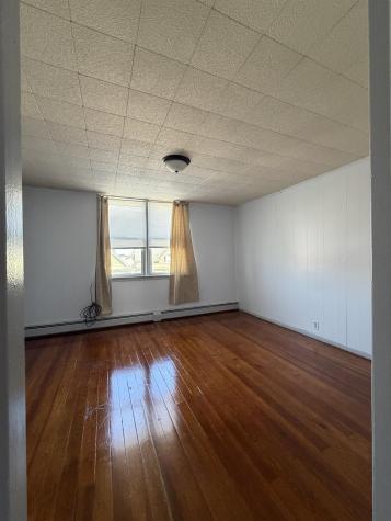 98 Andrew Street Bayonne NJ 07002
