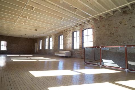 2607 New York Avenue Union City NJ 07087