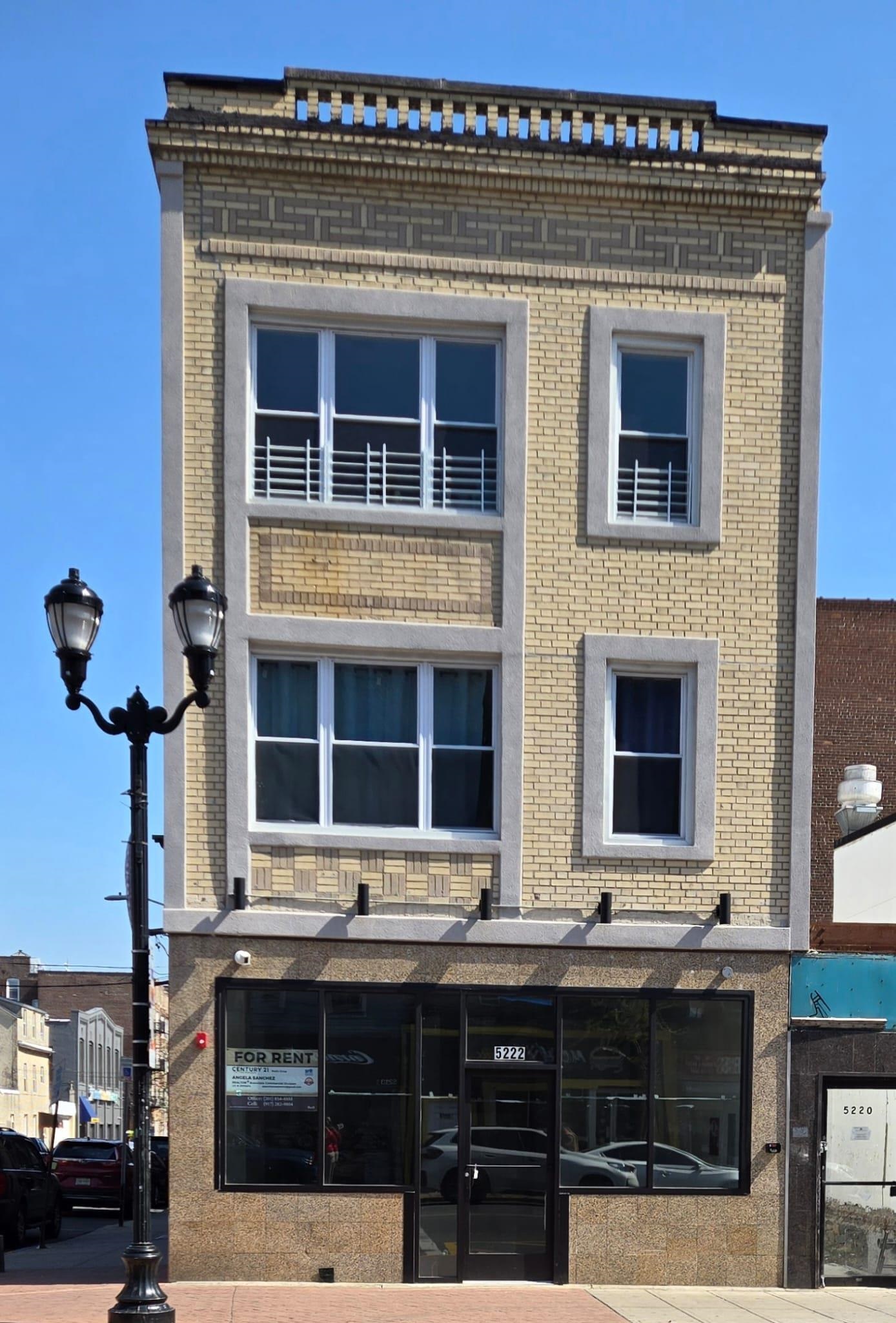 5222 Bergenline Avenue West New York NJ 07093