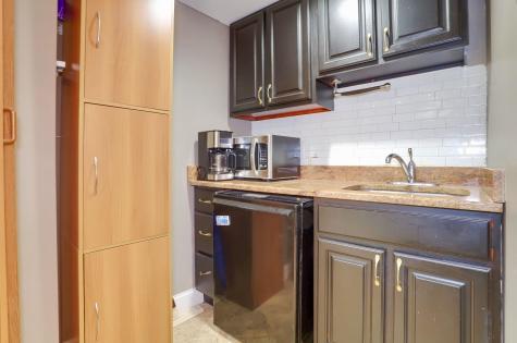 693 Bergen Avenue Jersey City NJ 07304