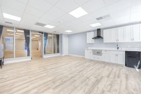 6702 Bergenline Avenue West New York NJ 07093