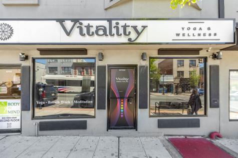 6702 Bergenline Avenue West New York NJ 07093