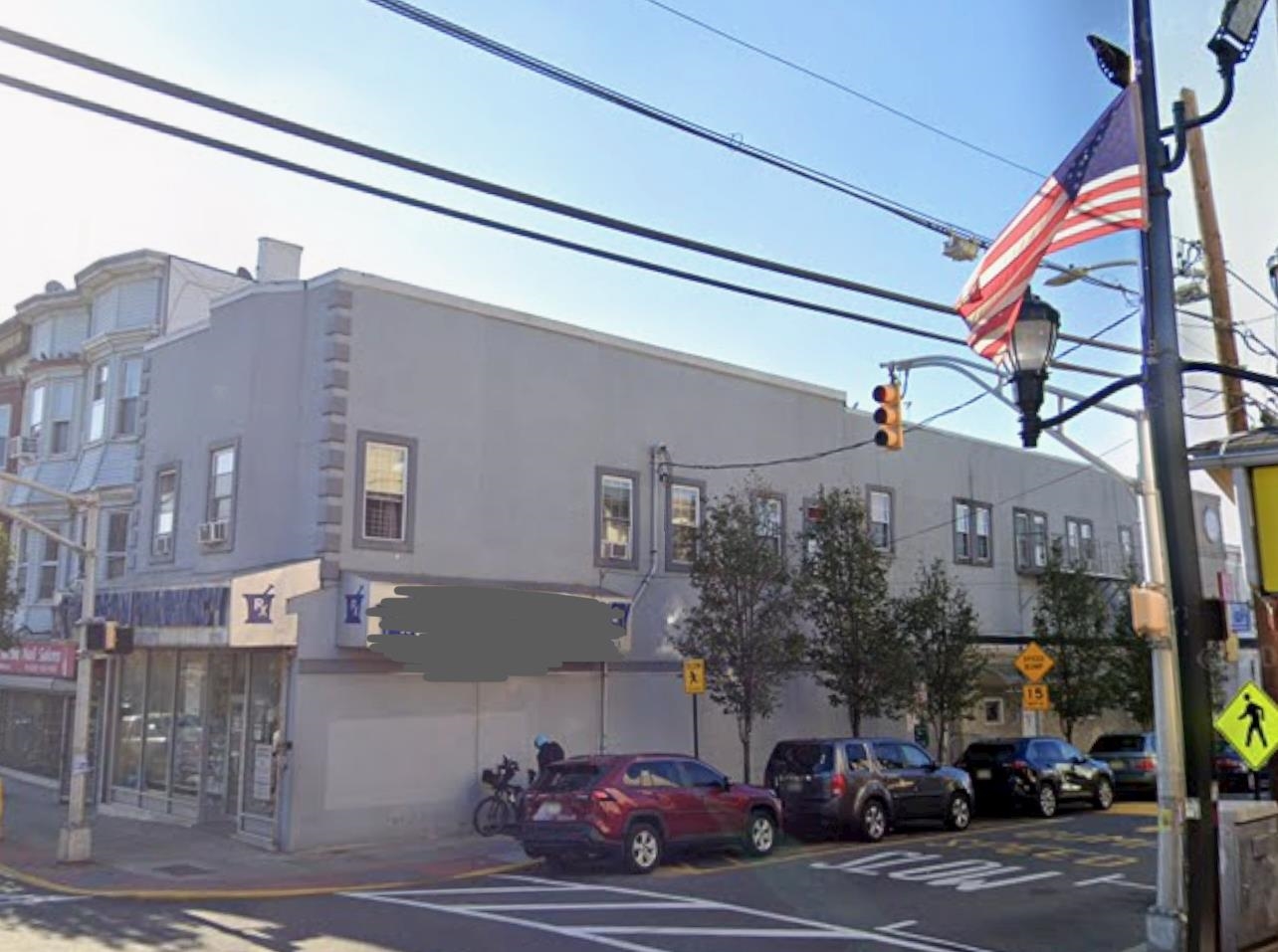 1019 Summit Avenue Union City NJ 07093