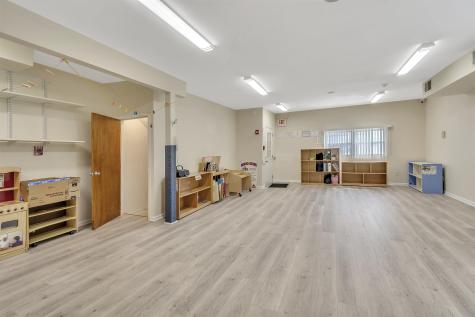 308 38th Street Union City NJ 07087