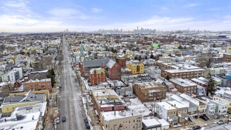 317 Avenue C Bayonne NJ 07002
