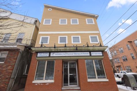 317 Avenue C Bayonne NJ 07002
