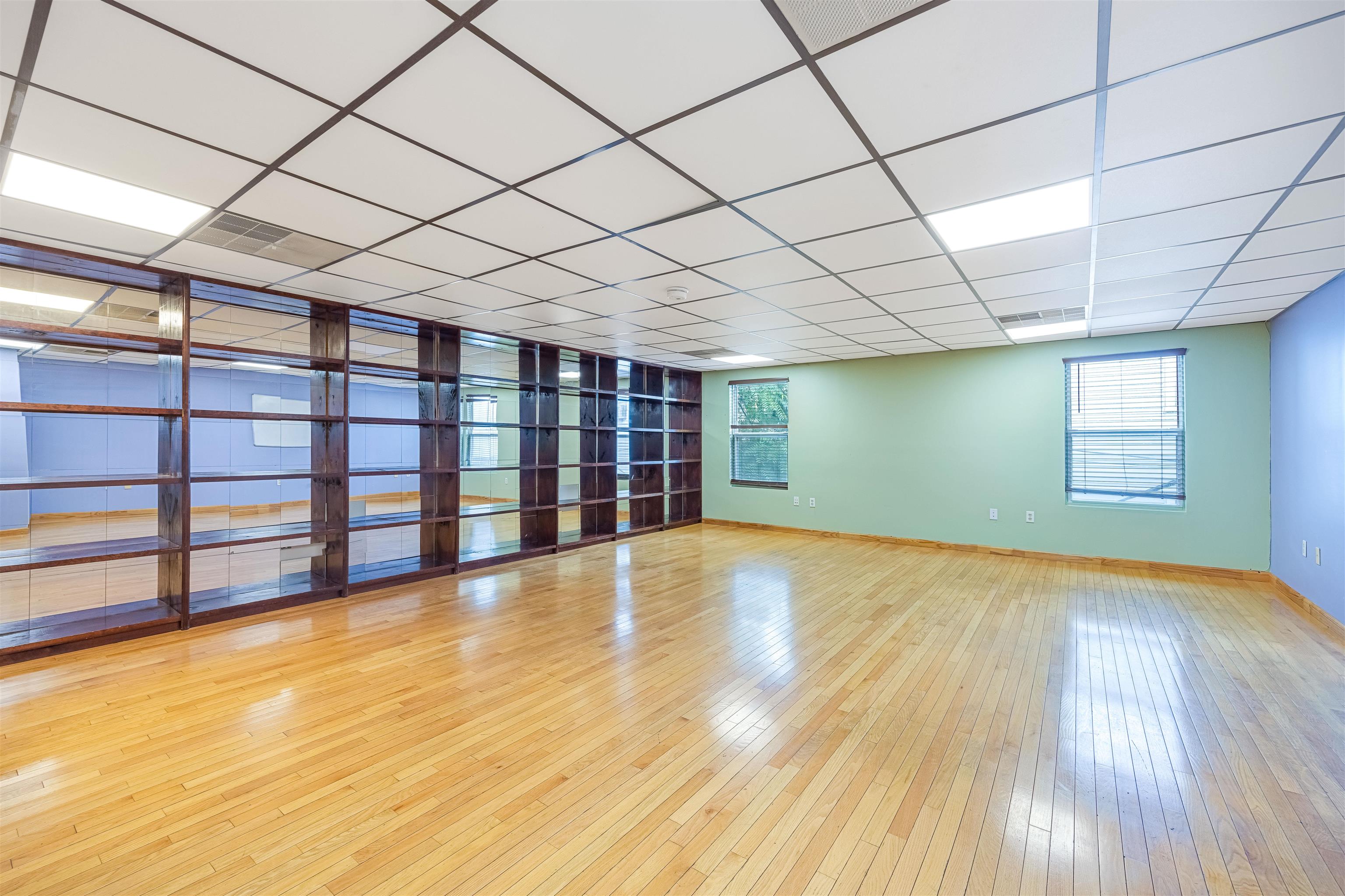 6702 Bergenline Avenue West New York NJ 07093