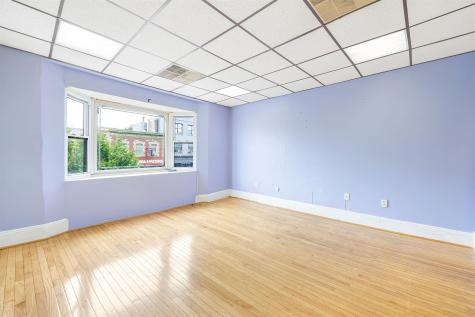 6702 Bergenline Avenue West New York NJ 07093