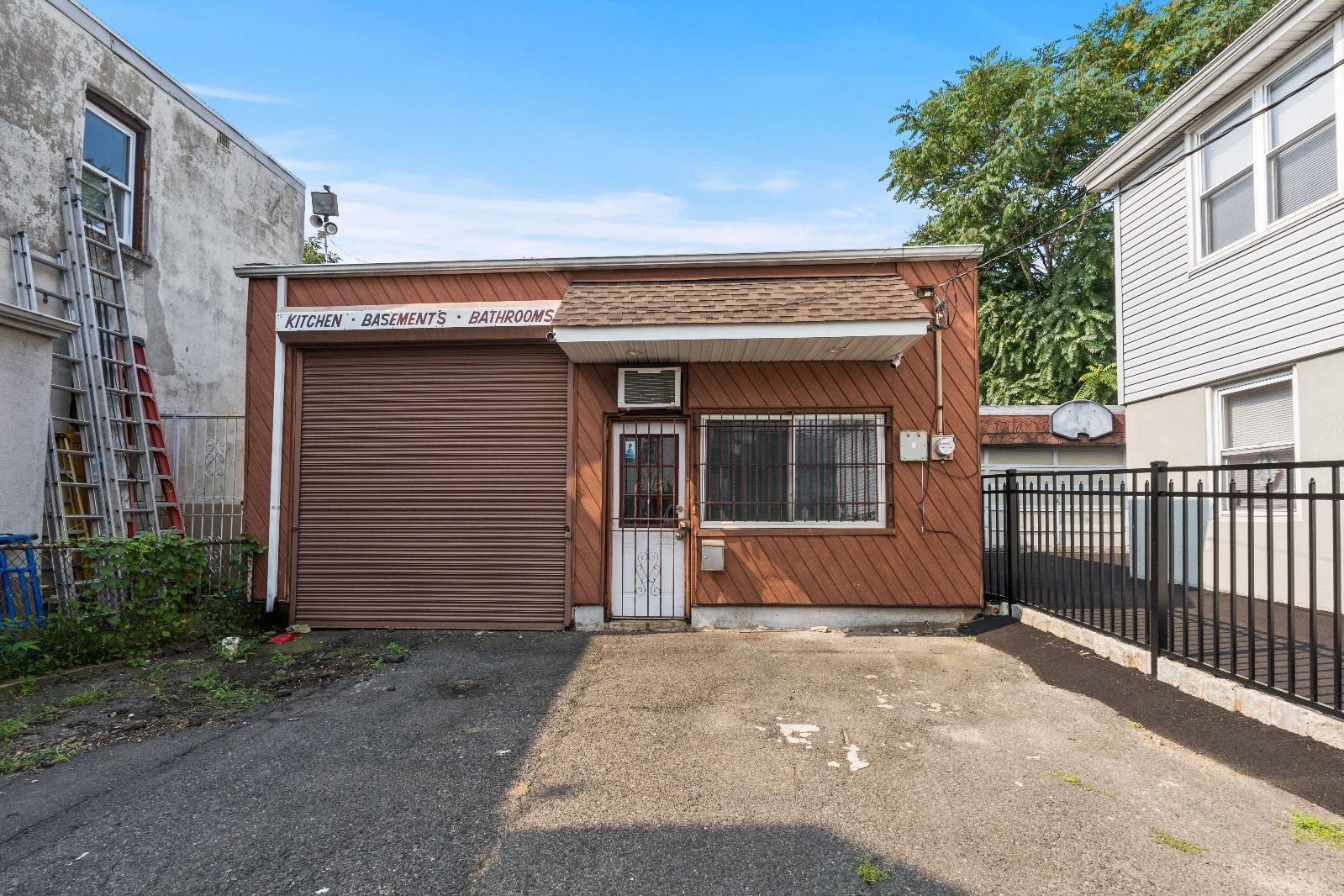 311 42nd Street Union City NJ 07087