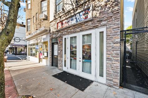 1303 Summit Avenue Union City NJ 07087