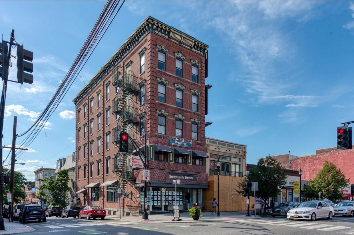 200 Washington Street Hoboken NJ 07030