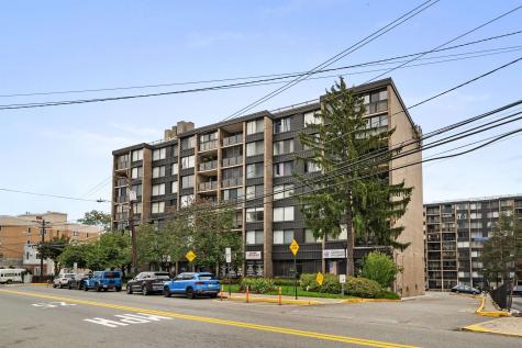 9060 Palisade Avenue North Bergen NJ 07047
