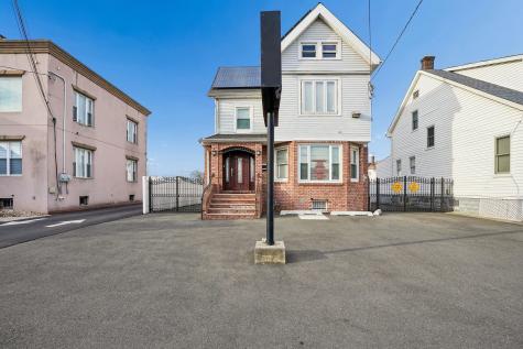 313 17 Rahway Avenue Elizabeth NJ 07202-3704