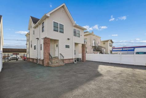313 17 Rahway Avenue Elizabeth NJ 07202-3704