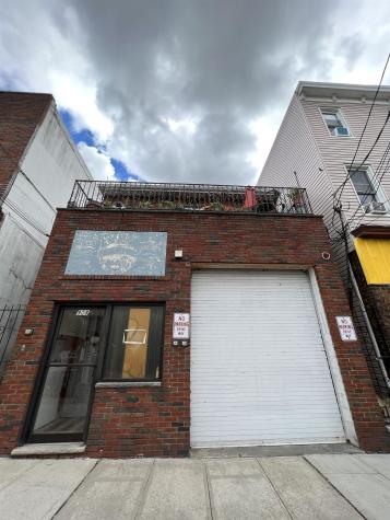 908 New York Avenue Union City NJ 07087