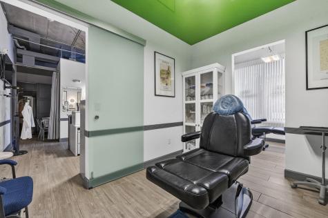 1033 River Road Edgewater NJ 07020