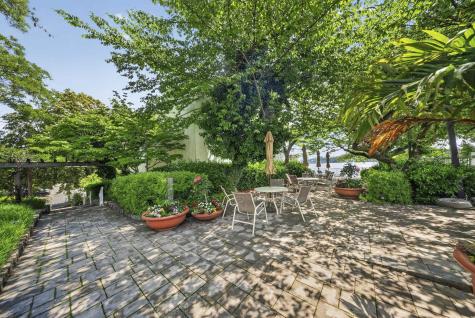 1033 River Road Edgewater NJ 07020