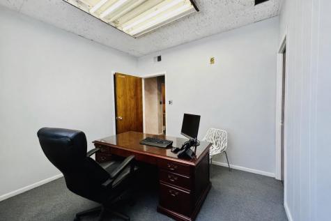 696 Avenue C Bayonne NJ 07002
