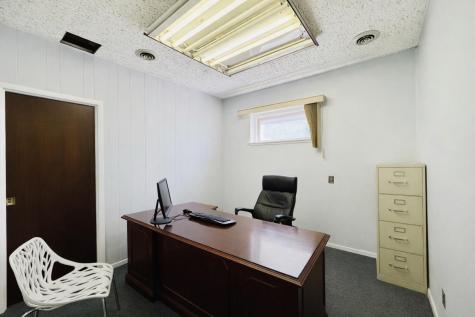 696 Avenue C Bayonne NJ 07002